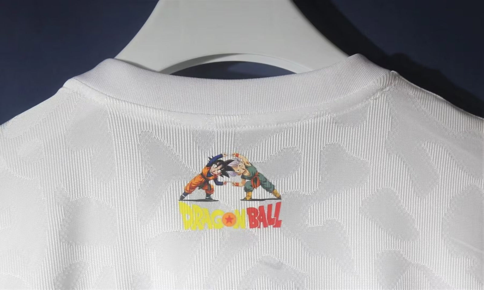 Dragon Ball Z 2024/25 Maillot PSG Spécial Blanc